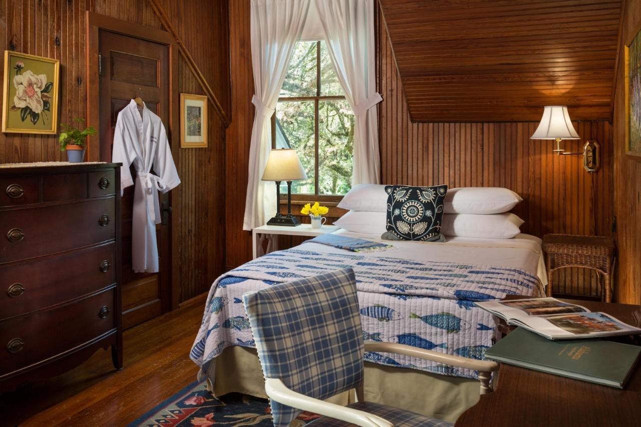 Magnolia Springs Bed And Breakfast Exterior photo